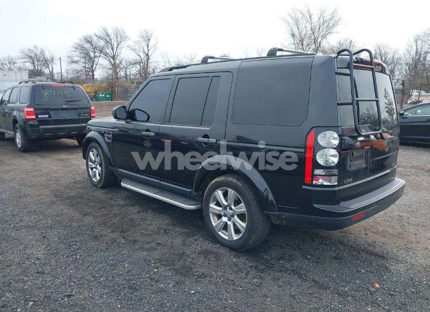 Photo 3 of 2016 Land Rover LR4 (VIN SALAG2V65GA797187)