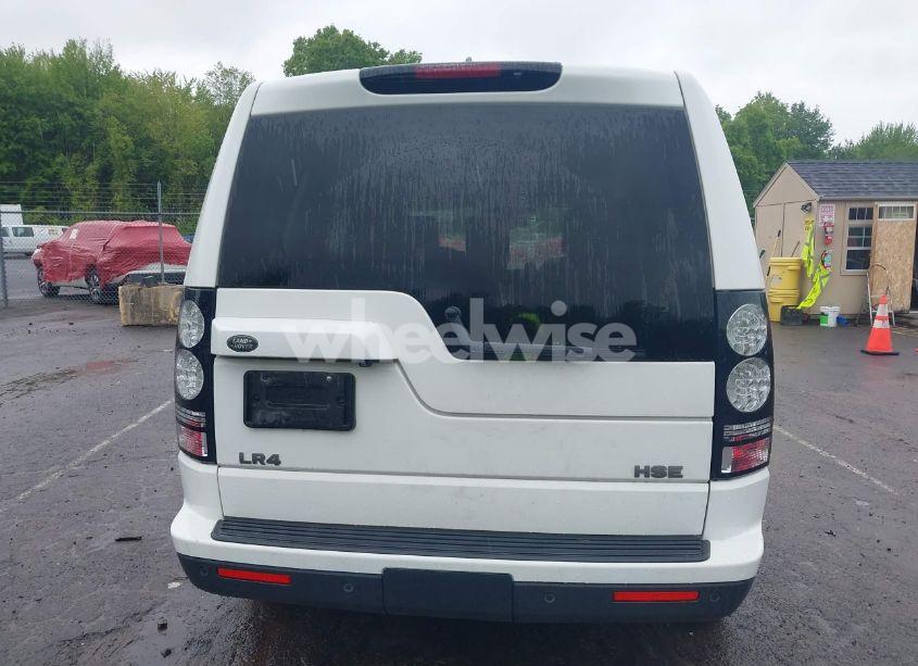 Photo 16 of 2016 Land Rover LR4 (VIN SALAG2V65GA827367)