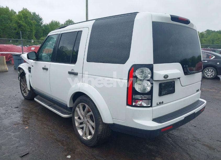 Photo 3 of 2016 Land Rover LR4 (VIN SALAG2V65GA827367)