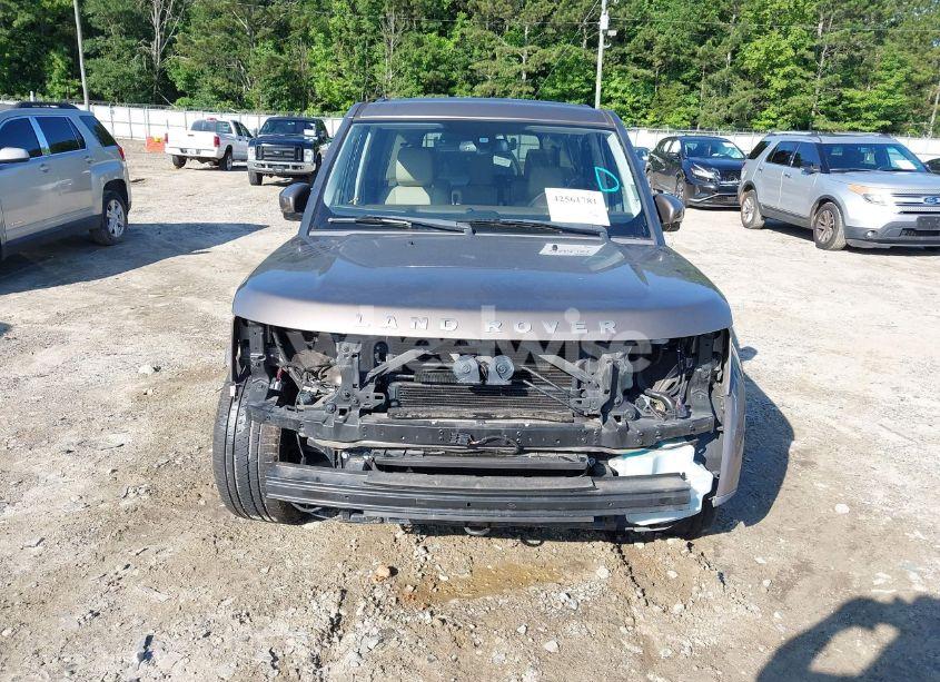 Photo 6 of 2015 Land Rover LR4 (VIN SALAG2V69FA765454)