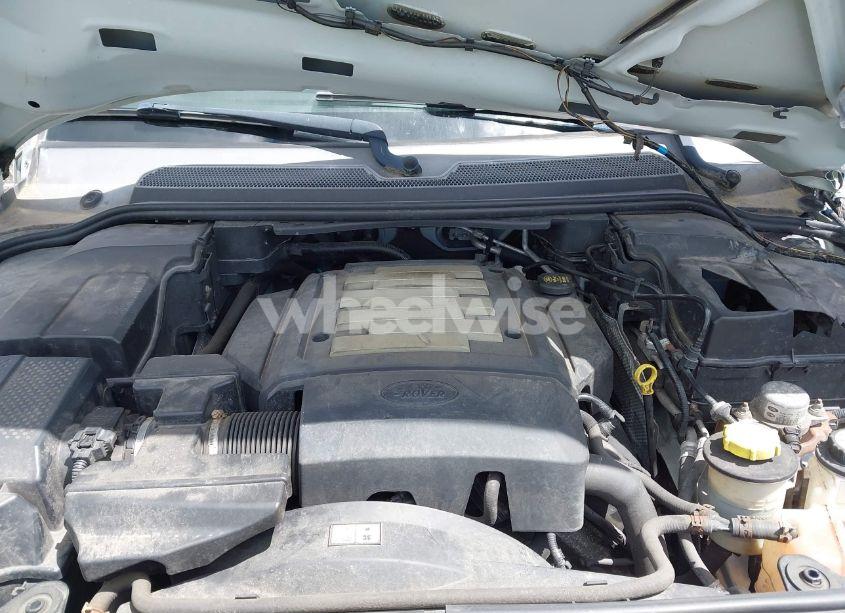 Photo 10 of 2009 Land Rover LR3 (VIN SALAK25429A510520)