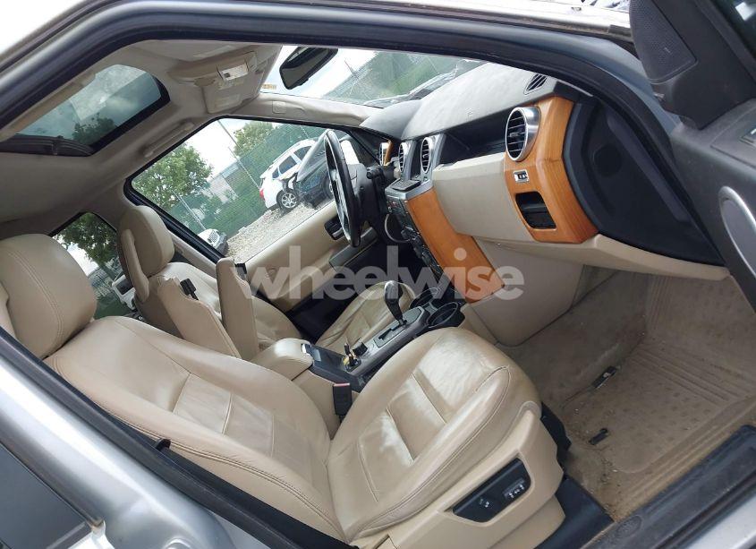 Photo 5 of 2009 Land Rover LR3 (VIN SALAK25429A510520)