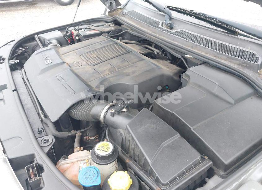 Photo 10 of 2010 Land Rover LR4 (VIN SALAK2D41AA526701)