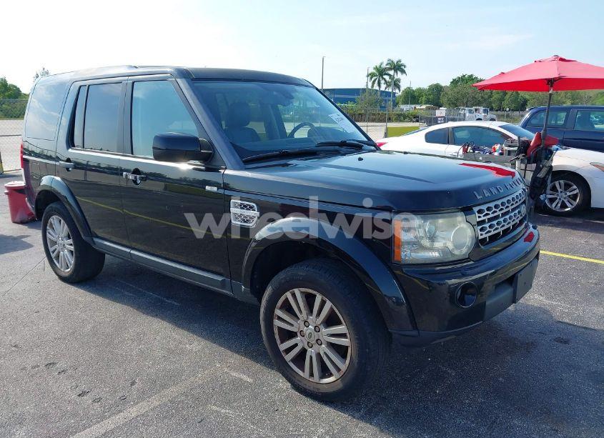 2010 Land Rover LR4 (VIN SALAK2D44AA521489) main photo