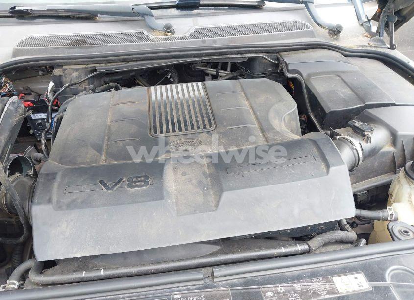 Photo 10 of 2011 Land Rover LR4 (VIN SALAK2D44BA557992)