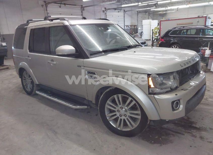 2016 Land Rover LR4 (VIN SALAK2V61GA807860) main photo