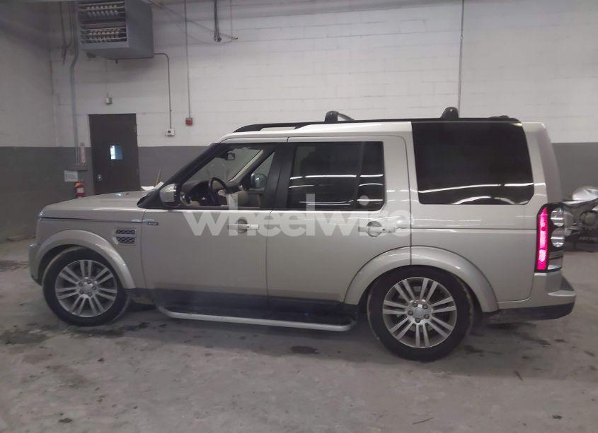 Photo 15 of 2016 Land Rover LR4 (VIN SALAK2V61GA807860)