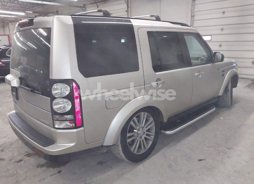 Photo 4 of 2016 Land Rover LR4 (VIN SALAK2V61GA807860)