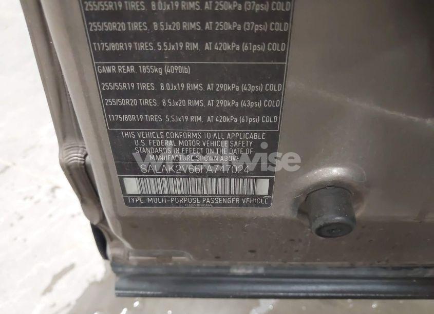 Photo 9 of 2015 Land Rover LR4 (VIN SALAK2V66FA747024)