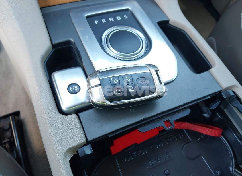 Photo 11 of 2015 Land Rover LR4 (VIN SALAK2V68FA748157)