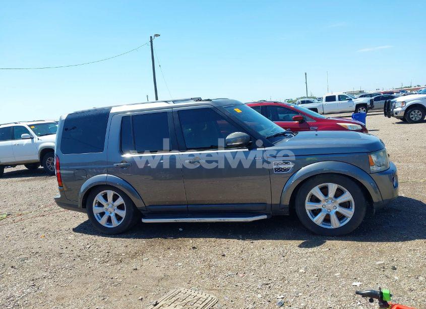 Photo 13 of 2015 Land Rover LR4 (VIN SALAK2V68FA748157)