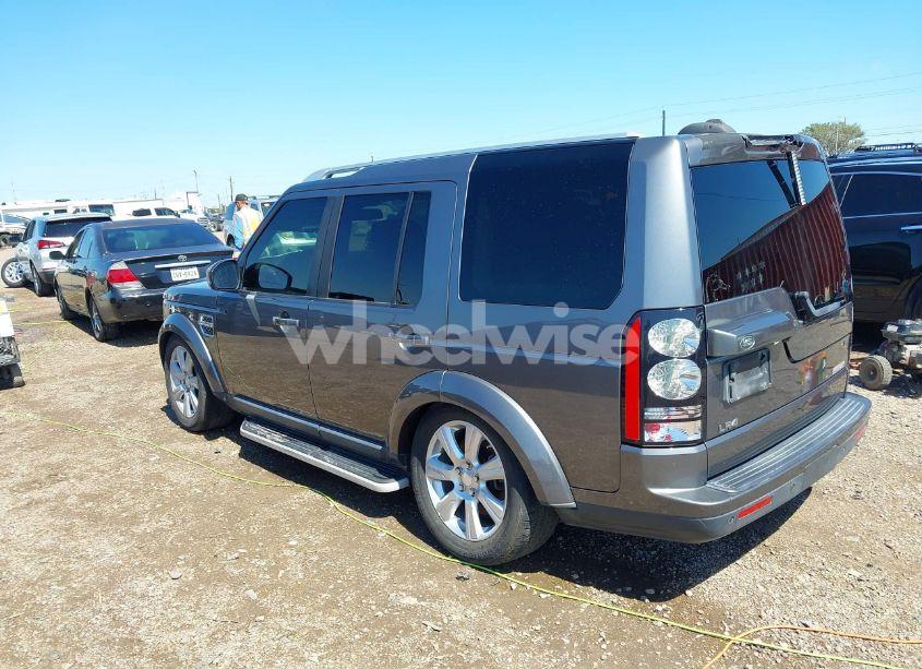 Photo 3 of 2015 Land Rover LR4 (VIN SALAK2V68FA748157)