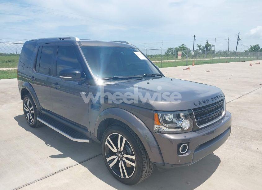 2016 Land Rover LR4 (VIN SALAK2V69GA833946) main photo