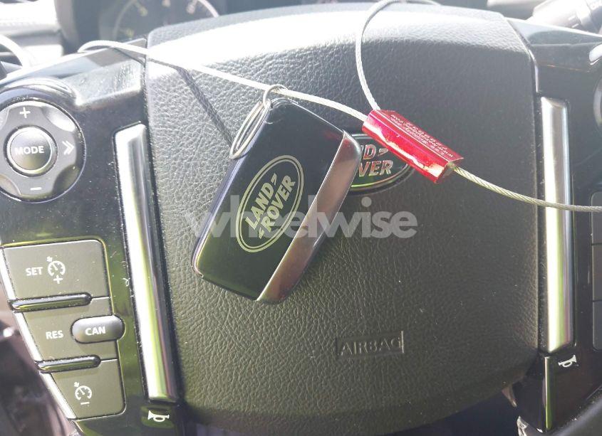 Photo 11 of 2016 Land Rover LR4 (VIN SALAK2V69GA833946)