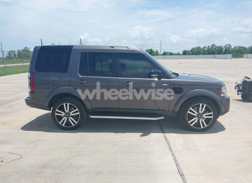 Photo 13 of 2016 Land Rover LR4 (VIN SALAK2V69GA833946)