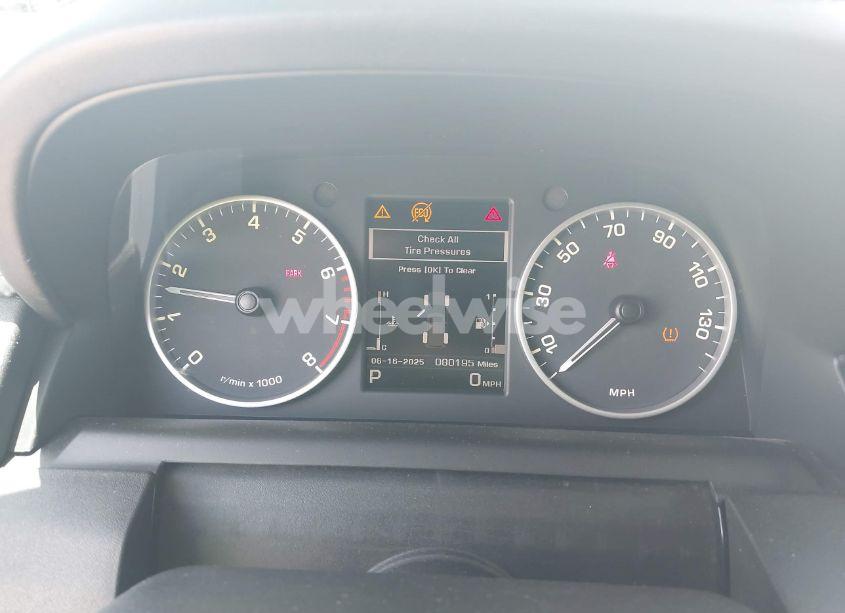 Photo 7 of 2016 Land Rover LR4 (VIN SALAK2V69GA833946)