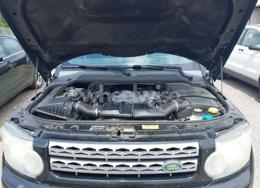 Photo 10 of 2010 Land Rover LR4 (VIN SALAM2D49AA530151)