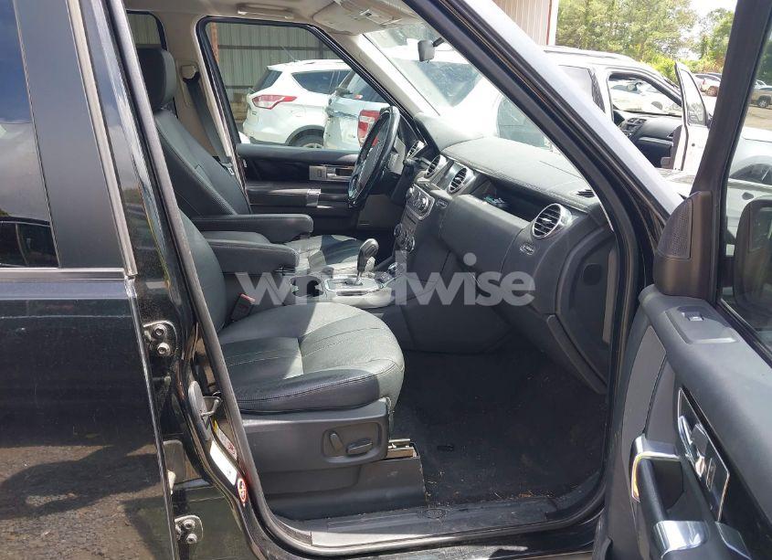 Photo 5 of 2010 Land Rover LR4 (VIN SALAM2D49AA530151)