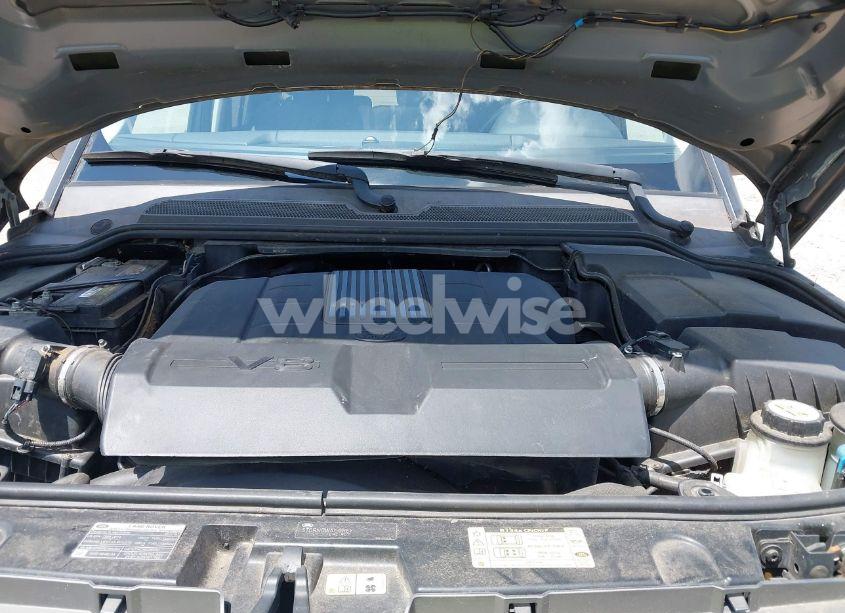 Photo 10 of 2010 Land Rover LR4 (VIN SALAM2D49AA534104)