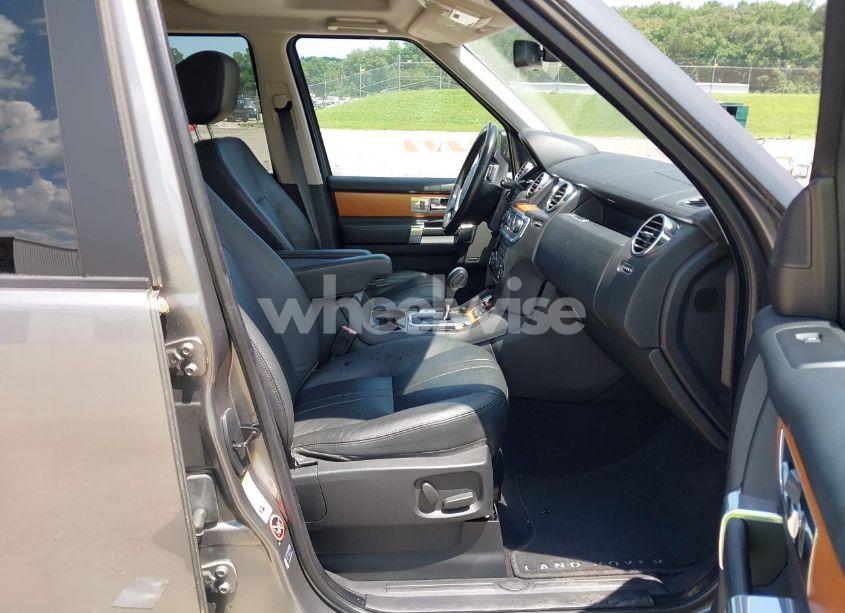 Photo 5 of 2010 Land Rover LR4 (VIN SALAM2D49AA534104)