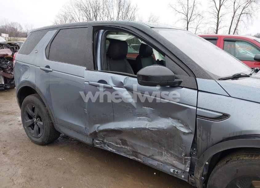 Photo 6 of 2020 Land Rover DISCOVERY SPORT S (VIN SALCJ2FXXLH847939)