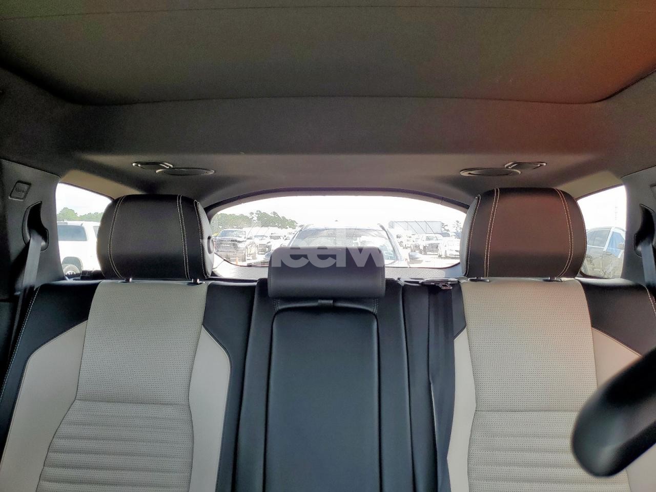 Photo 10 of 2023 LAND ROVER DISCOVERY SPORT SE R-DYNAMIC (VIN SALCL2FX7PH917901)