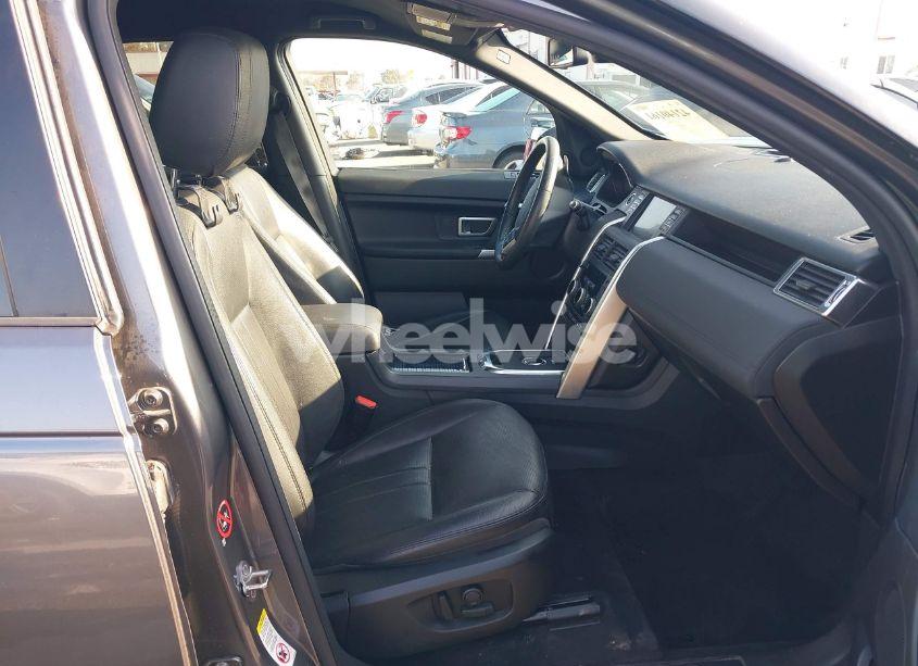 Photo 5 of 2019 Land Rover DISCOVERY SPORT SE (VIN SALCP2FX9KH812709)