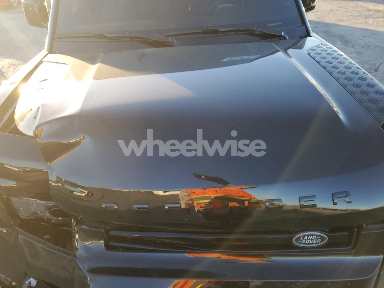 Photo 12 of 2024 LAND ROVER DEFENDER 110 X-DYNAMIC SE (VIN SALE2EEU2R2354928)