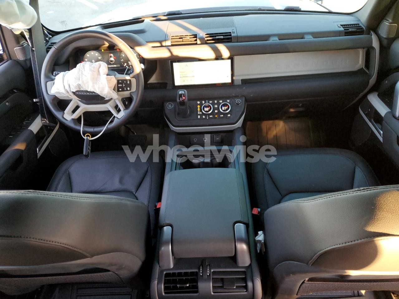 Photo 8 of 2024 LAND ROVER DEFENDER 110 X-DYNAMIC SE (VIN SALE2EEU2R2354928)