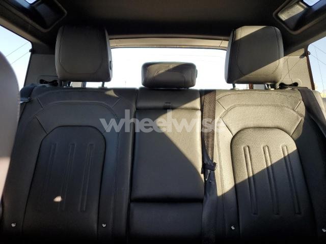 Photo 11 of 2021 LAND ROVER DEFENDER 90 S (VIN SALEJ6RX4M2058962)