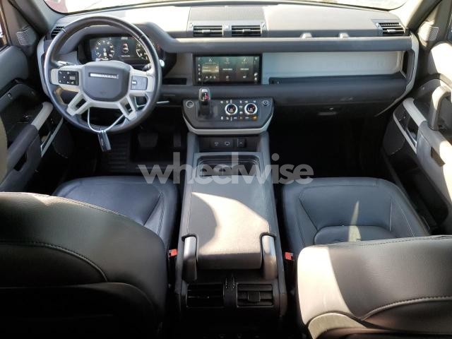 Photo 5 of 2021 LAND ROVER DEFENDER 90 S (VIN SALEJ6RX4M2058962)