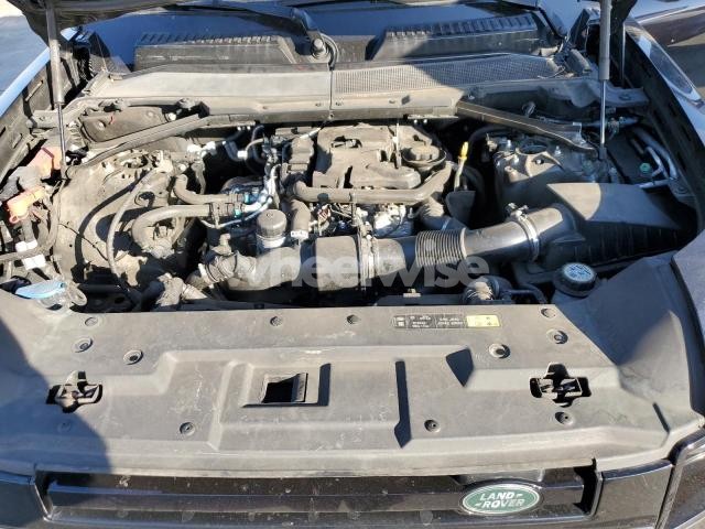 Photo 9 of 2021 LAND ROVER DEFENDER 90 S (VIN SALEJ6RX4M2058962)