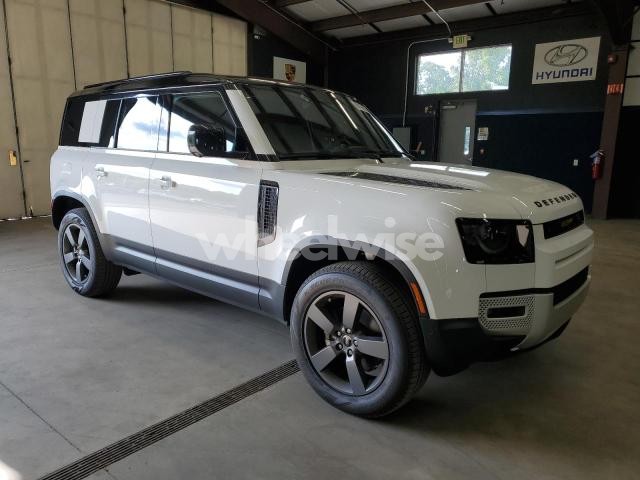 Photo 11 of 2025 LAND ROVER DEFENDER 110 S (VIN SALEJ7EX4S2396628)