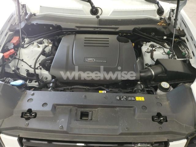 Photo 9 of 2025 LAND ROVER DEFENDER 110 S (VIN SALEJ7EX4S2396628)