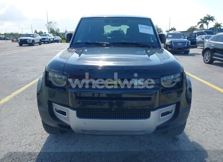 Photo 6 of 2025 Land Rover DEFENDER 110 P300 (VIN SALEJ7EX5S2391695)