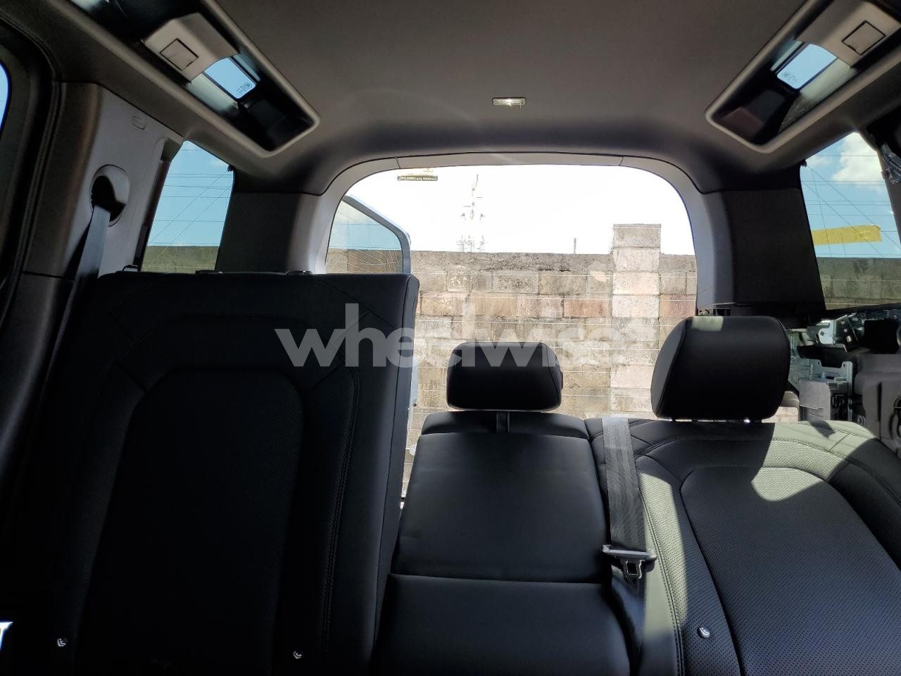 Photo 10 of 2025 LAND ROVER DEFENDER 110 S (VIN SALEJ7EX8S2454417)
