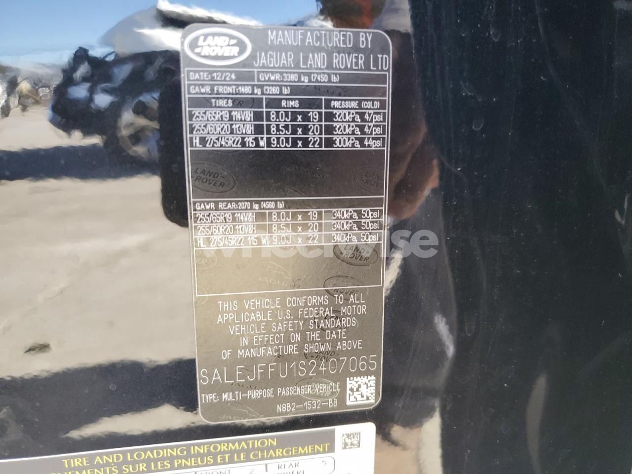 Photo 13 of 2025 LAND ROVER DEFENDER 130 S (VIN SALEJFFU1S2407065)