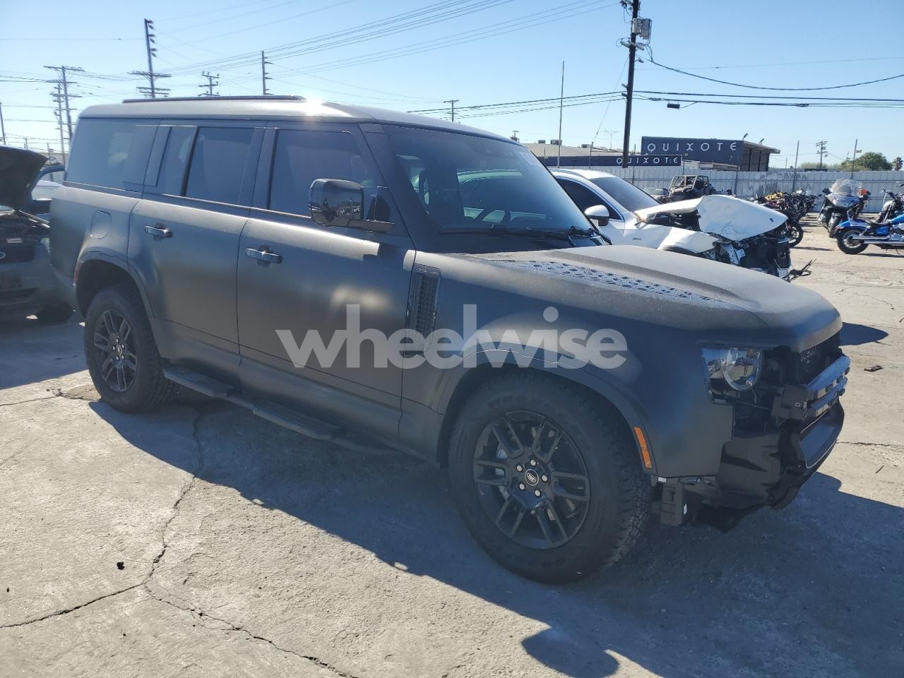 Photo 4 of 2025 LAND ROVER DEFENDER 130 S (VIN SALEJFFU1S2407065)