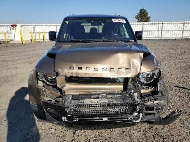 Photo 13 of 2021 LAND ROVER DEFENDER 110 SE (VIN SALEP7RU0M2043014)