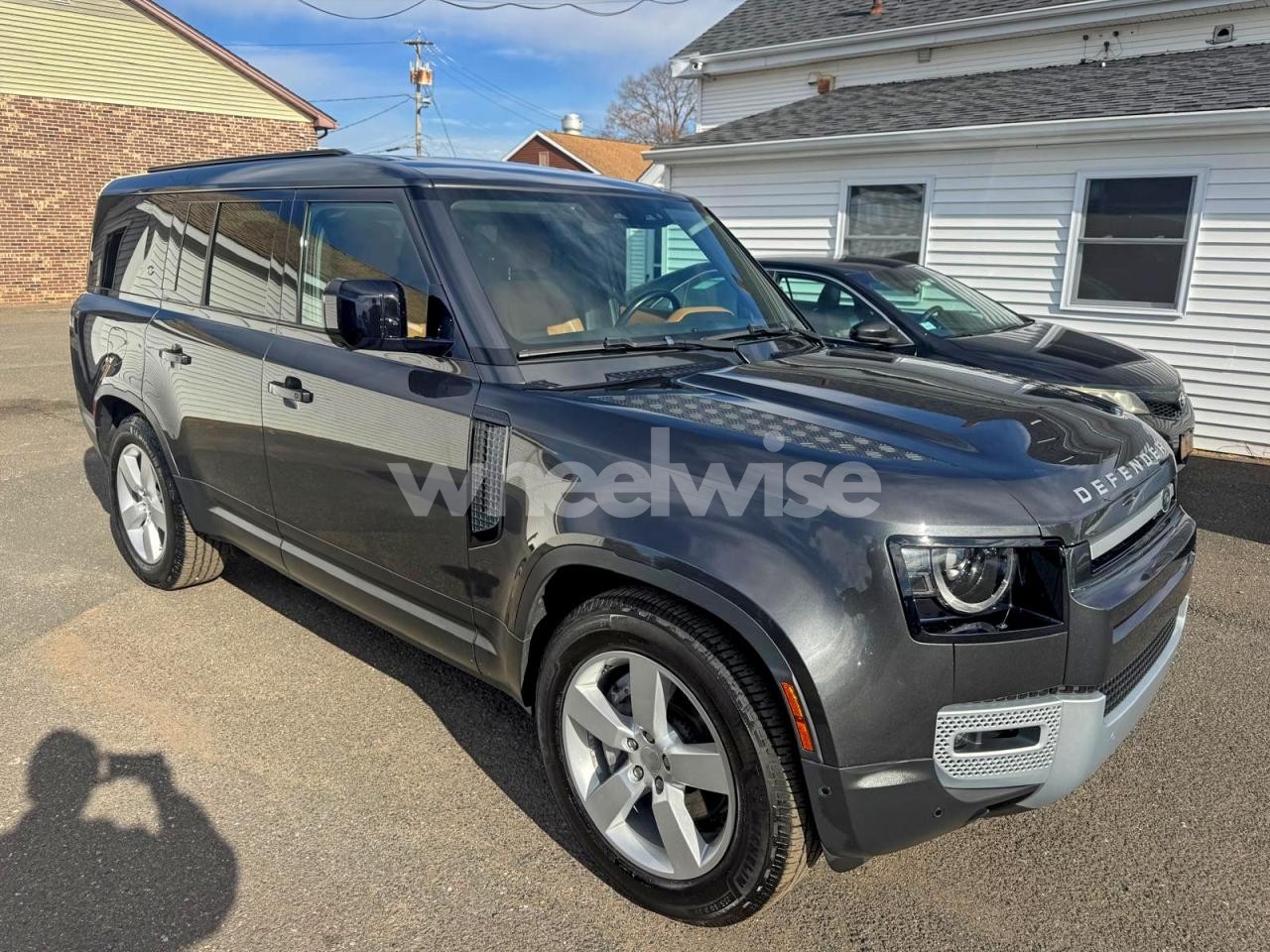 Photo 4 of 2023 LAND ROVER DEFENDER 130 FIRST EDITION (VIN SALEVFEUXP2145415)