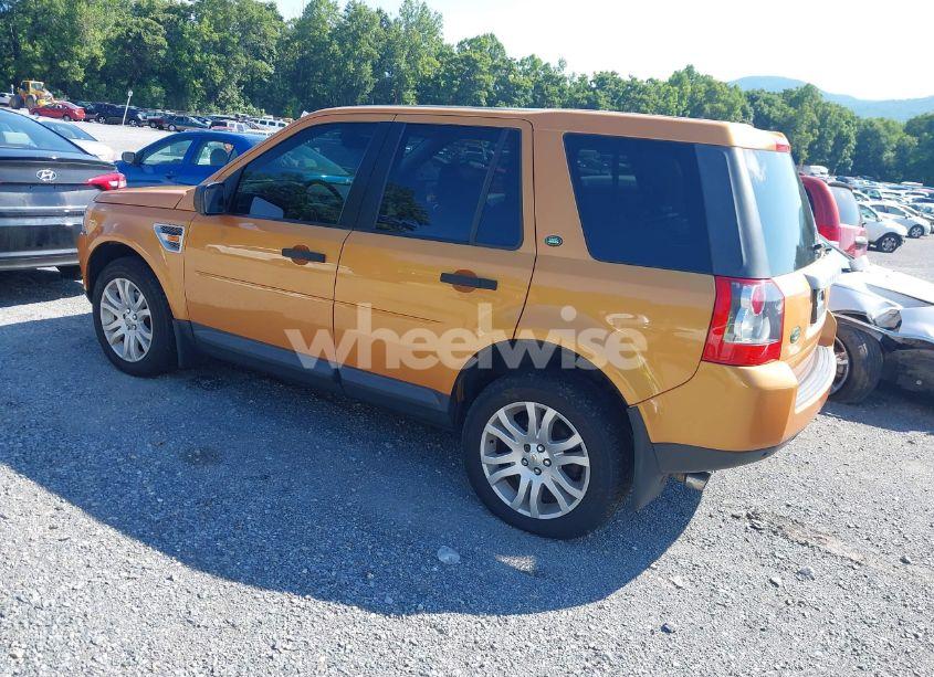 Photo 3 of 2008 Land Rover LR2 SE (VIN SALFP24N48H039624)