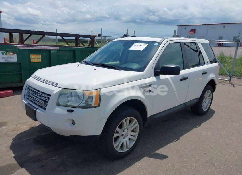 Photo 2 of 2008 Land Rover LR2 SE (VIN SALFP24NX8H039210)