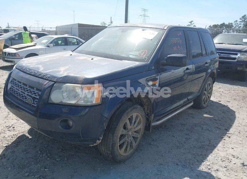 Photo 2 of 2008 Land Rover LR2 HSE (VIN SALFR24N78H084888)