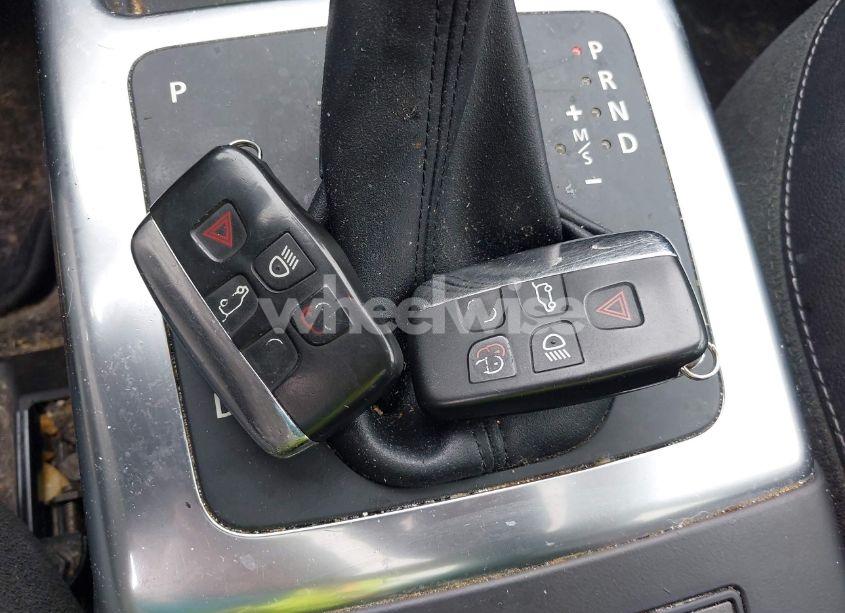 Photo 11 of 2013 Land Rover LR2 (VIN SALFR2BG0DH364957)