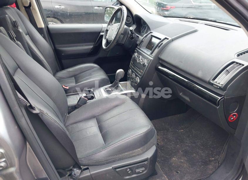 Photo 5 of 2013 Land Rover LR2 (VIN SALFR2BG0DH364957)