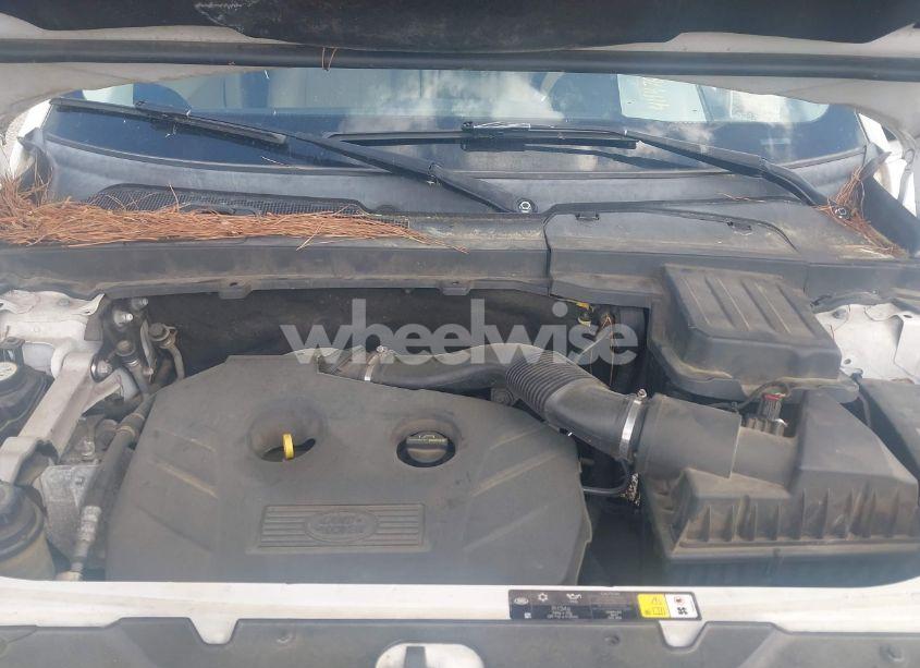 Photo 10 of 2013 Land Rover LR2 (VIN SALFR2BG3DH359509)