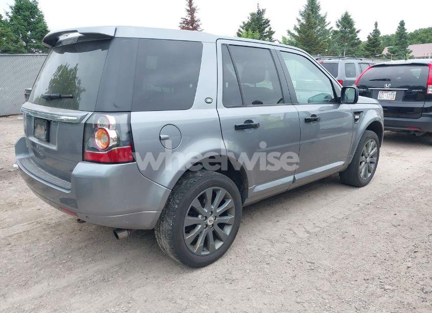 Photo 4 of 2013 Land Rover LR2 (VIN SALFR2BG4DH365156)