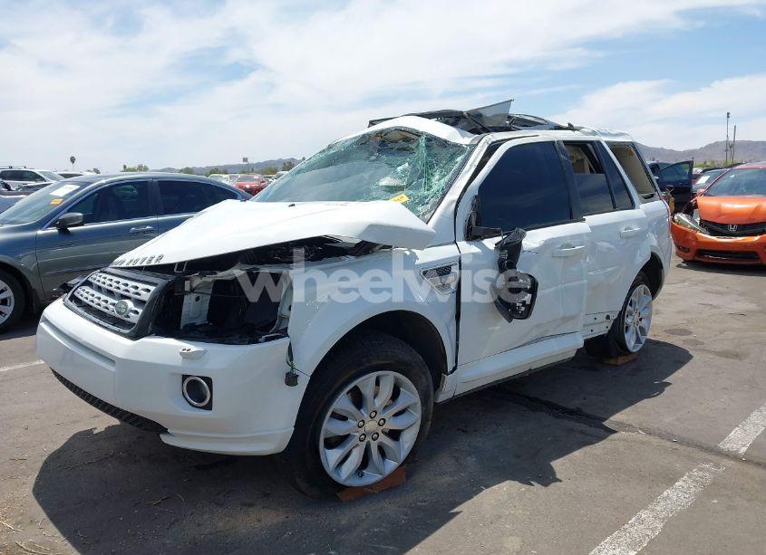 Photo 6 of 2014 Land Rover LR2 (VIN SALFR2BG4EH403437)