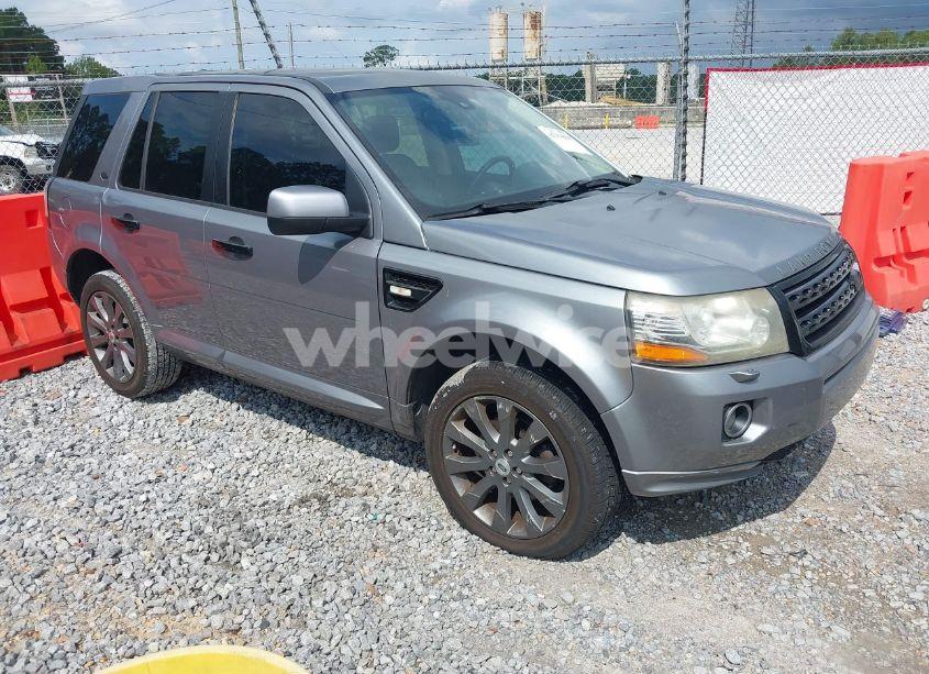 2013 Land Rover LR2 (VIN SALFR2BGXDH364562) main photo