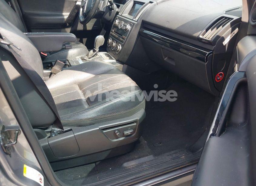 Photo 5 of 2013 Land Rover LR2 (VIN SALFR2BGXDH364562)